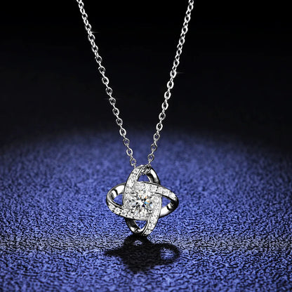 Luxury White Gold Pendant Necklace with 1 Carat Moissanite Diamond, Featuring Four-Leaf Clover and Windmill Design on a Delicate Clavicle Chain – Elegant Women's Fashion Jewelry